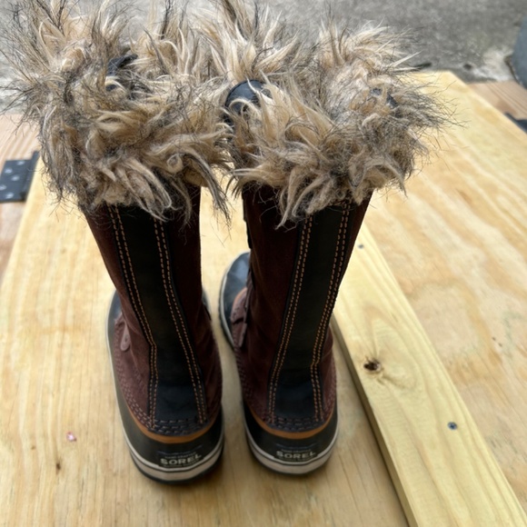 Sorel Joan of Arctic Waterproof Boots Size 8 EUC minimal wear - Picture 5 of 8